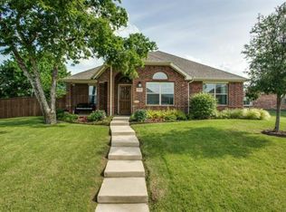 106 Forestbrook Dr, Wylie, TX 75098