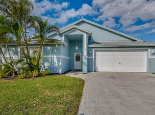 1153 Hatteras Cir, Greenacres, FL 33413