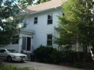 302 N Bay St, Manchester, NH 03104