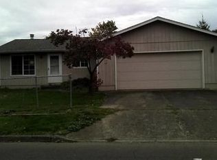 252 Olive Ave, Woodburn, OR 97071
