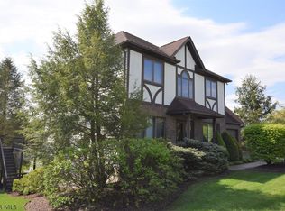 122 Peters Ln, Duncansville, PA 16635