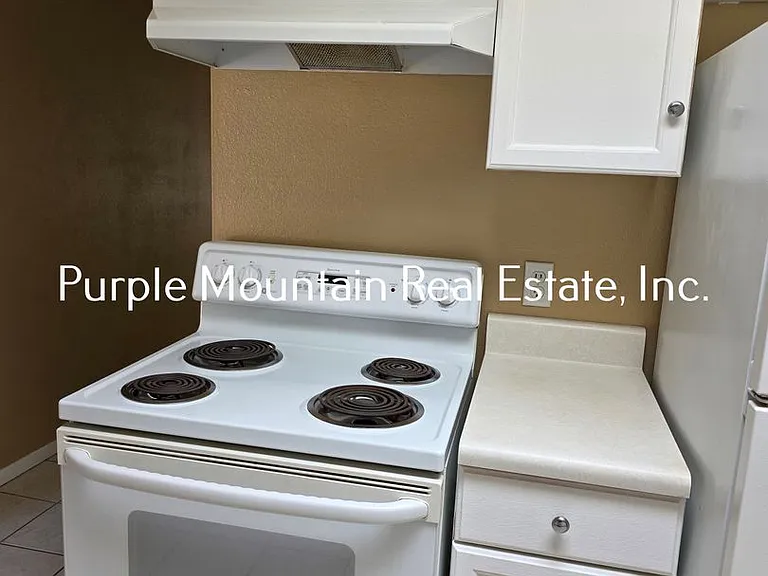 1429 Walden Dr — Photo 14