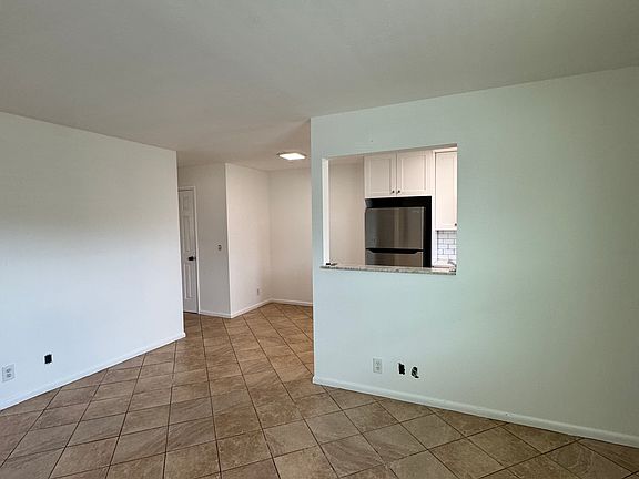2nd image of 514 S C St APT 9