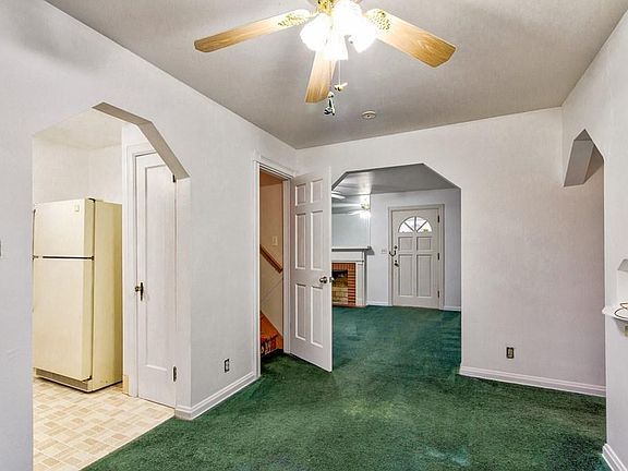 5th image of 300 Fairlawn Ave