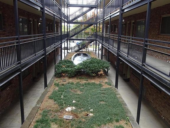 2nd image of 1507 Highland Ave