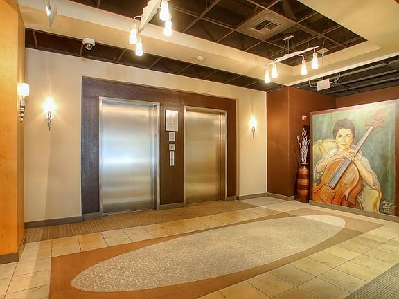 3rd image of 300 110th Ave NE APT 409
