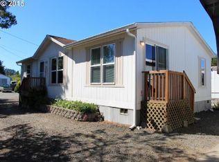 170 N 4th St, Lakeside, OR 97449