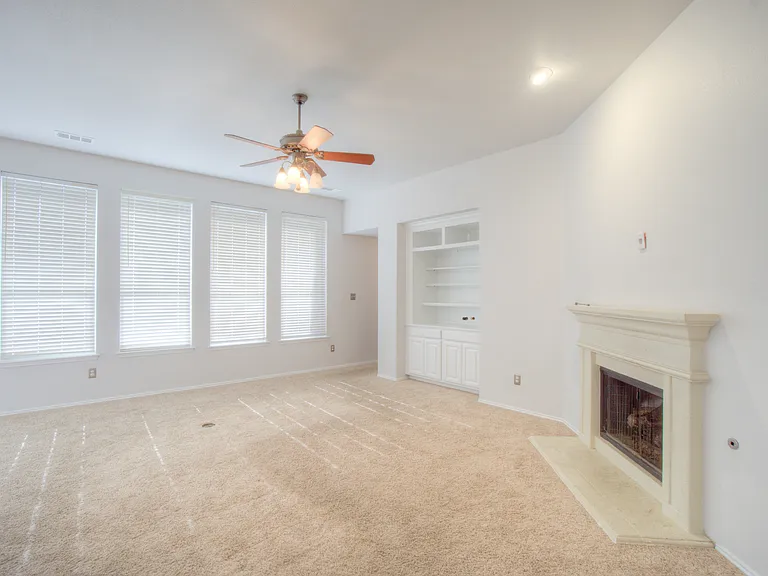 4909 Clove Ct — Photo 19