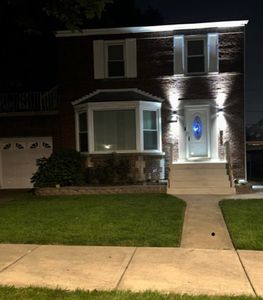 (Undisclosed Address), Chicago, IL, 60643