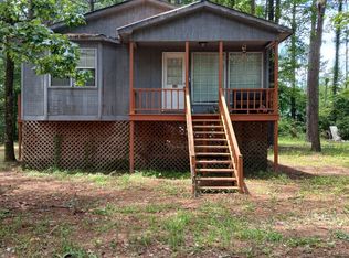 85 Landing Rd, Hattiesburg, MS 39401