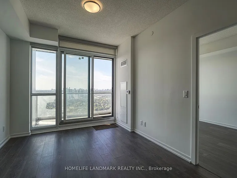 32 Forest Manor Rd #2211 — Photo 4