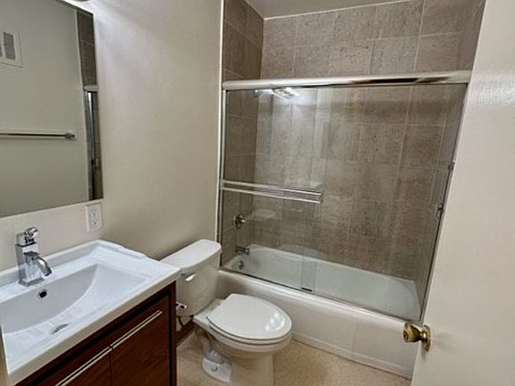 4th image of 4155 Cesar Chavez St APT 15
