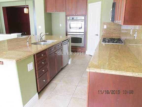 3rd image of 8443 Sweet Gale Ct