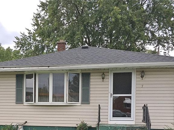 2nd image of 7 Saint Paul St