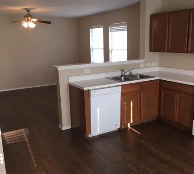 14137 Esperanza Dr — Photo 3