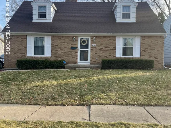 2409 Victor Ave, Lansing, MI 48911