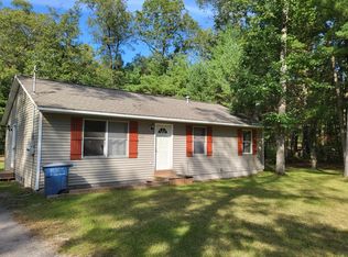 240 W Daniels Rd, Twin Lake, MI 49457