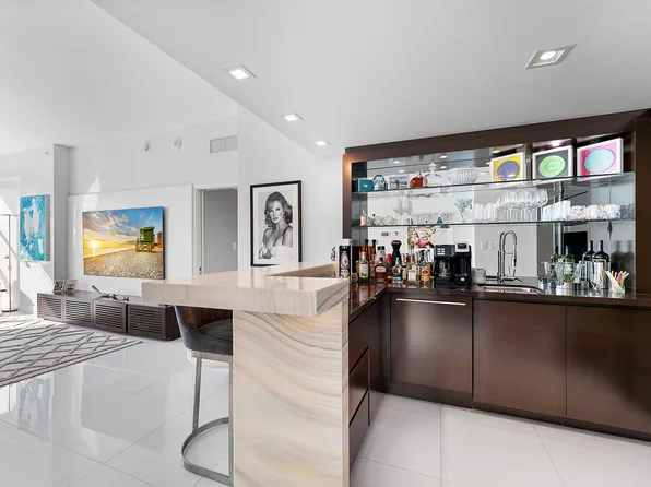 6801 Collins Ave #Penthouse 01, Miami Beach, FL 33141