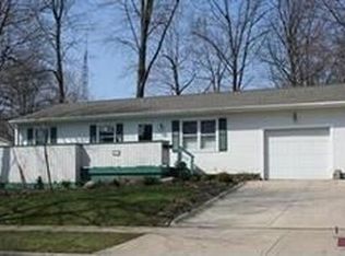 490 Leeds St, Akron, OH 44305