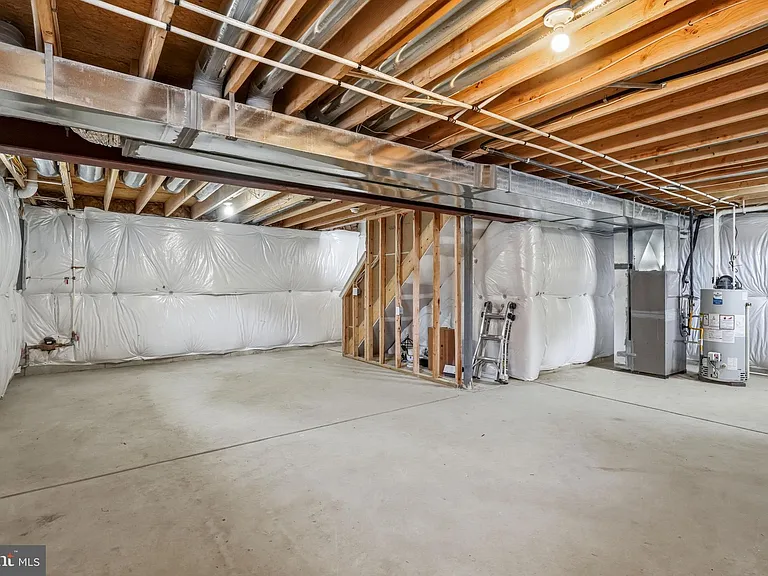 1306 Washington Ave — Photo 24