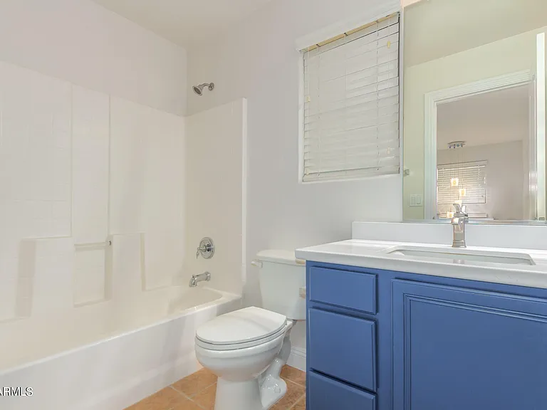 3031 E Harrison St — Photo 19