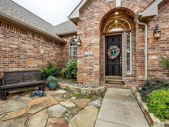 5th image of 3521 Dresage Ct
