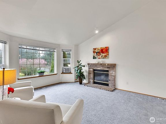 3rd image of 9203 219th Street Ct E