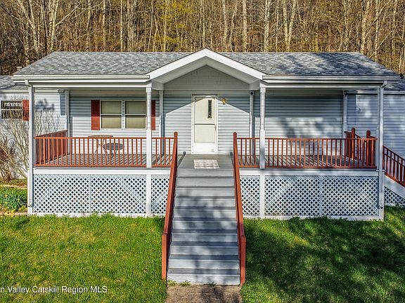 4th image of 1264 Betty Brook Road