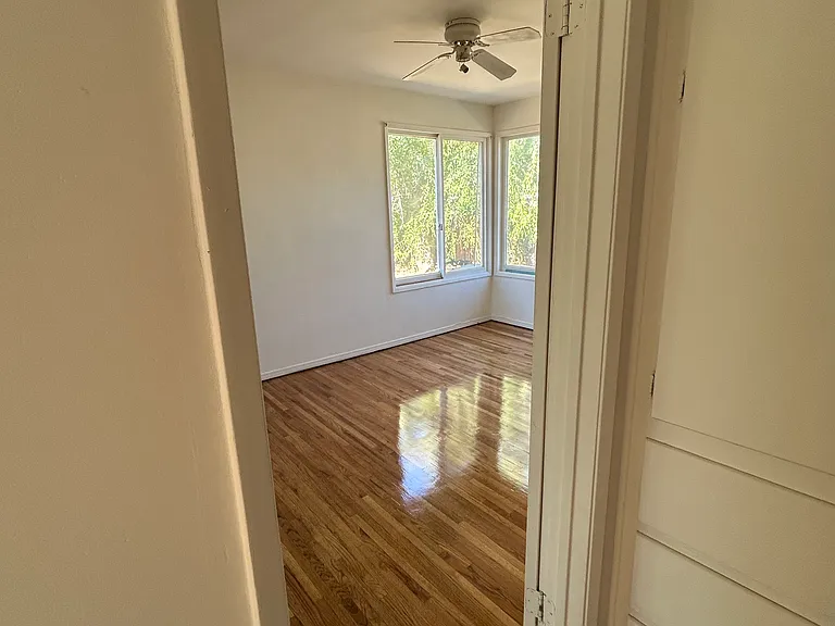 44135 Date Ave — Photo 15