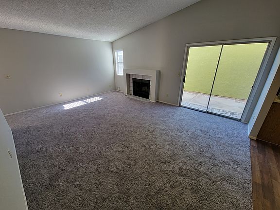 5th image of 4631 Bumblebee Cir