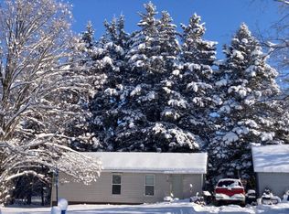 124 McDougall Ave NW, Bagley, MN 56621