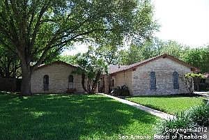 1st image of 530 Balfour Dr