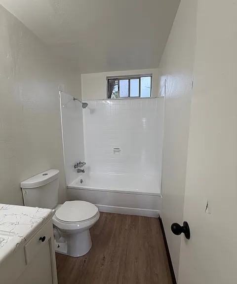 Montgomery Country Club Apartments — Photo 2