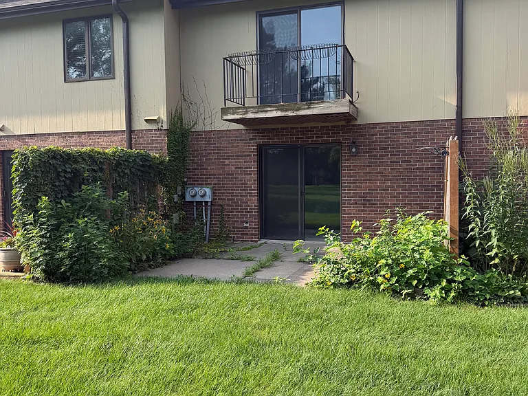 2523 Winding Way — Photo 21