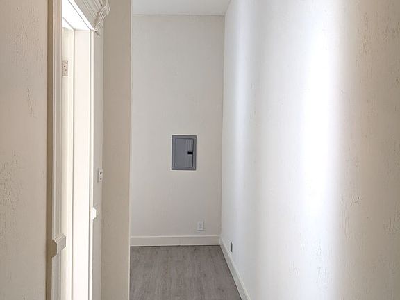 5th image of 106-108 Haight St #8615714