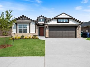 3229 Mount Nebo Dr, Yukon, OK 73099