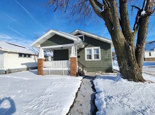2023 11th St, Rock Island, IL