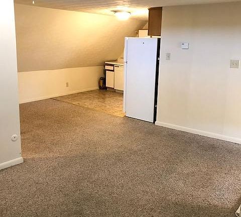 5th image of 26B W Norwich Ave APT B