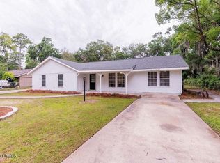 2703 Mossy Oaks Rd, Beaufort, SC 29902