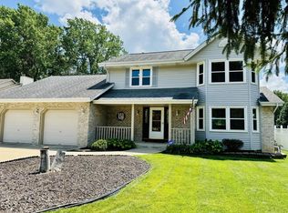 5439 Yorkshire Ct, Racine, WI 53406