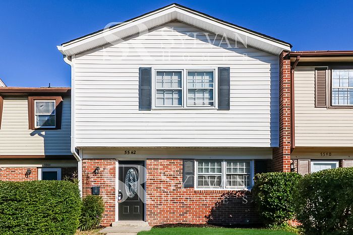 1st image of 5542 New Colony Dr