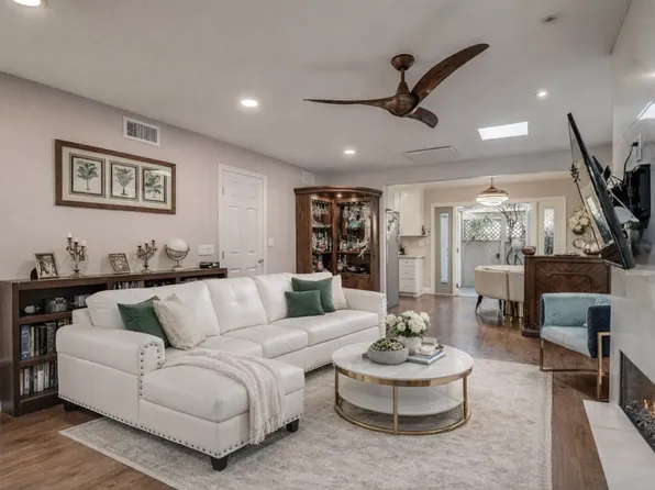 11 Seamist Ct, Newport Beach, CA