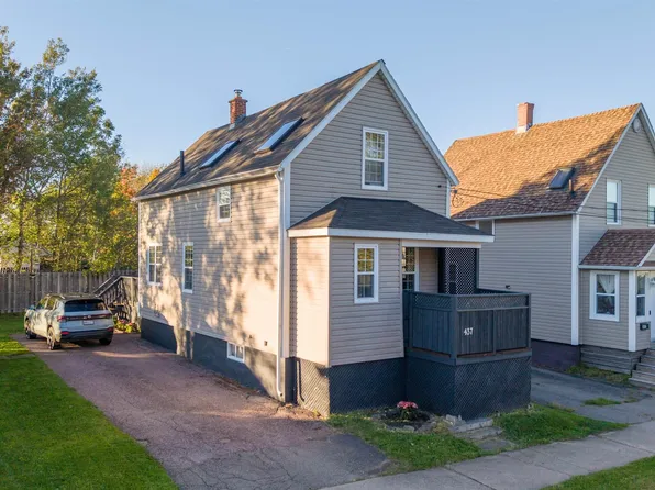 437 Saint Peters Rd, Sydney, NS B1P 4R7