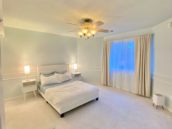 5th image of 4019 Evergreen Village Dr #3