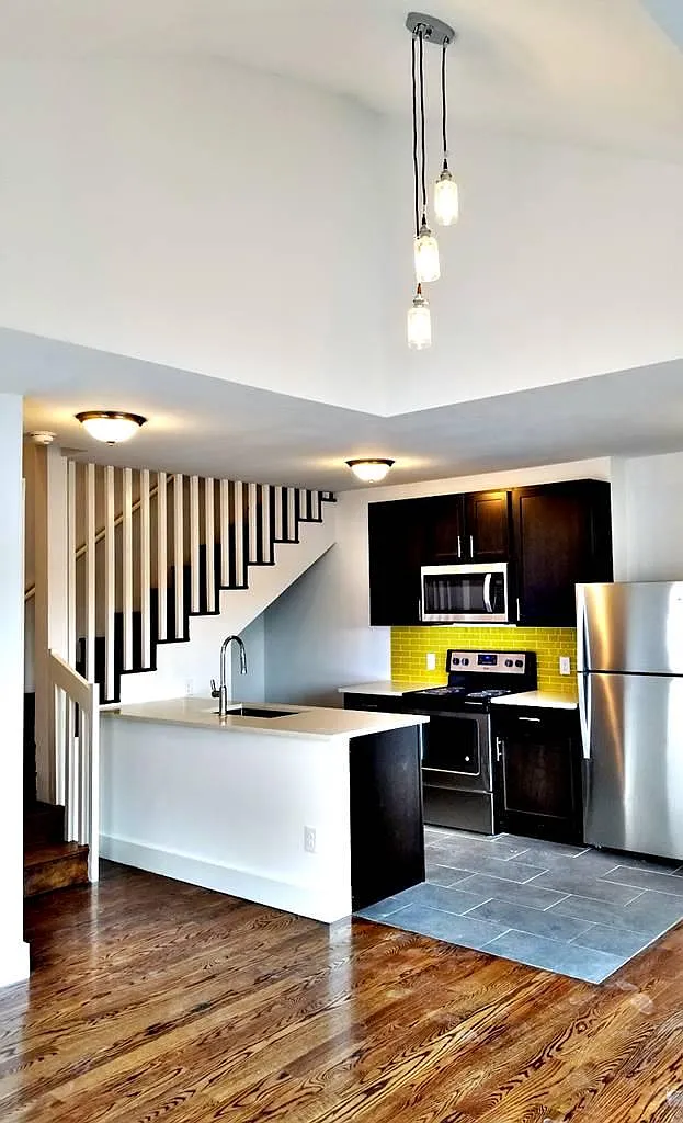 Building Photo - 4310 Junius St