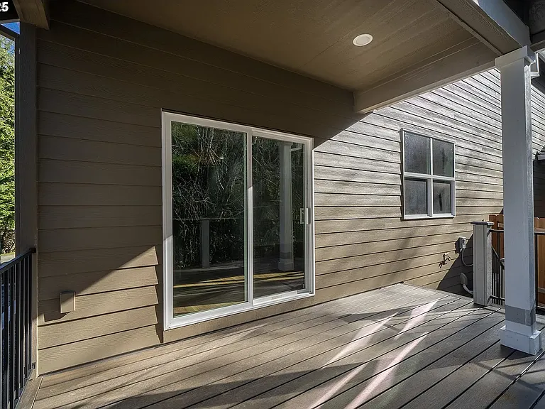 317 S Neptune St — Photo 20