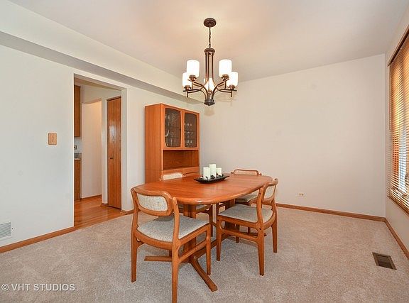 5th image of 3602 Charlemagne Ln