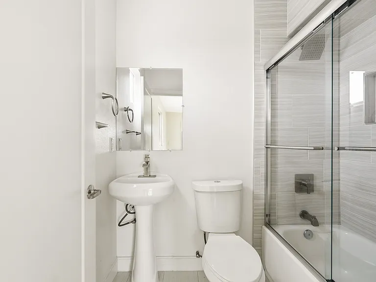 5257 Figueroa St — Photo 11