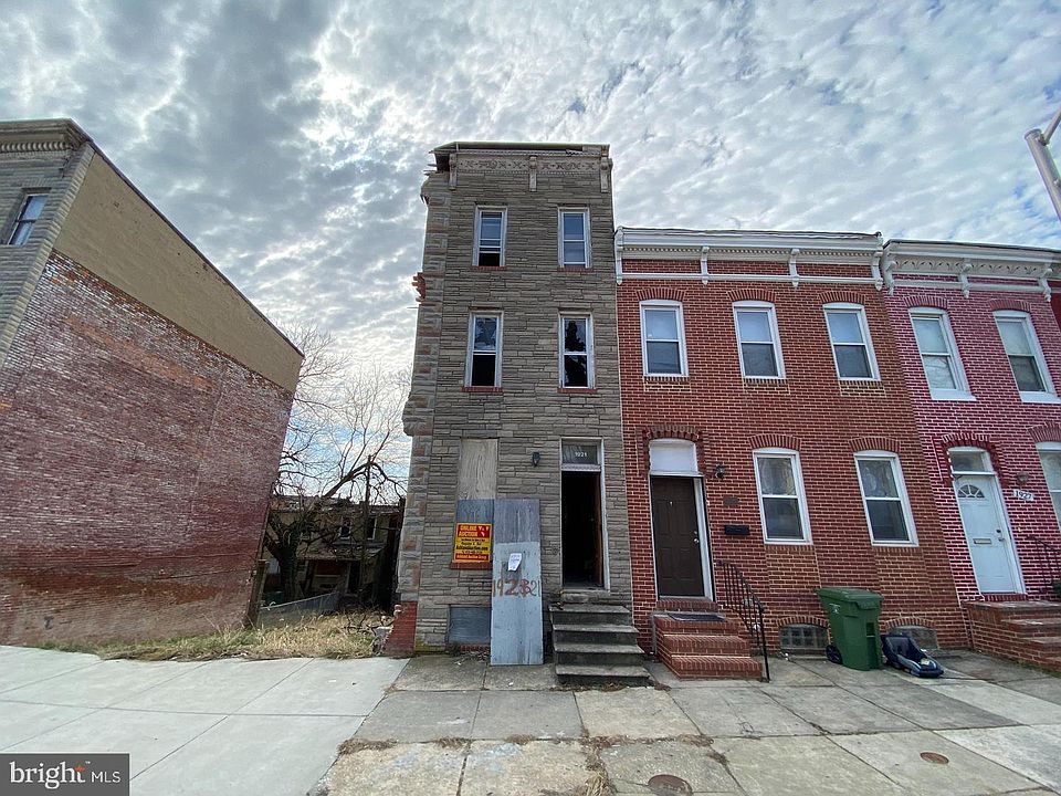 1st image of 1921 Hollins St