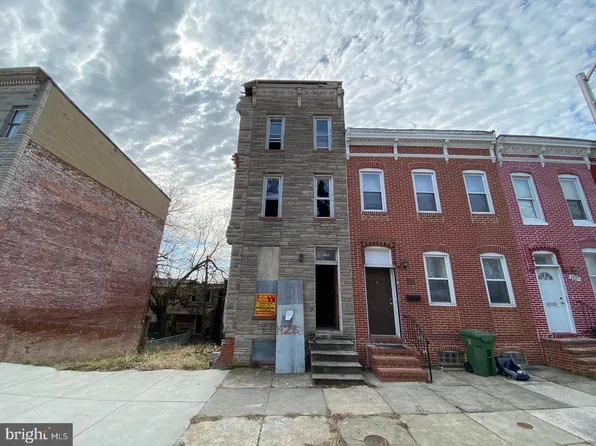 1921 Hollins St, Baltimore, MD 21223
